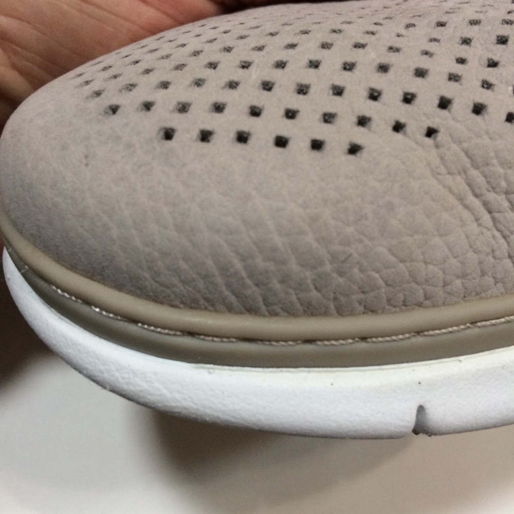 Vionic Roxan Nubuck Slip-On - Picture 11 of 12